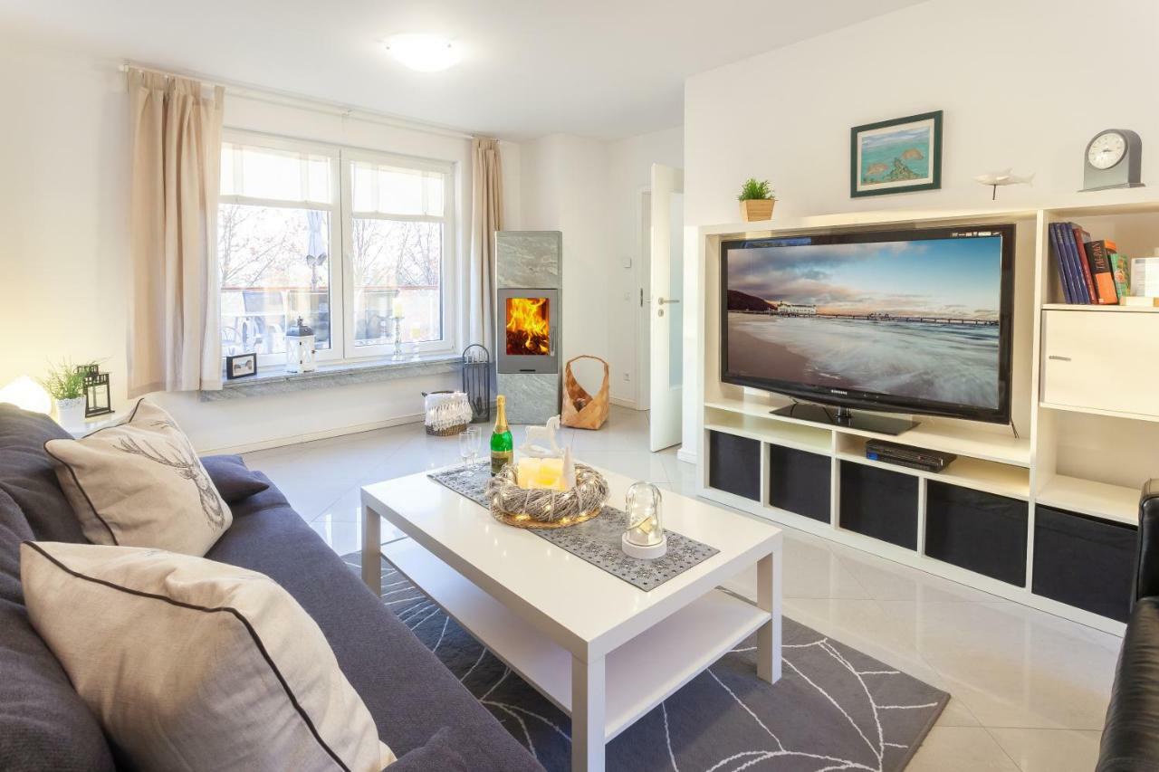 Strandhaus Manatee Mit Sauna Und Kamin Sellin  Esterno foto